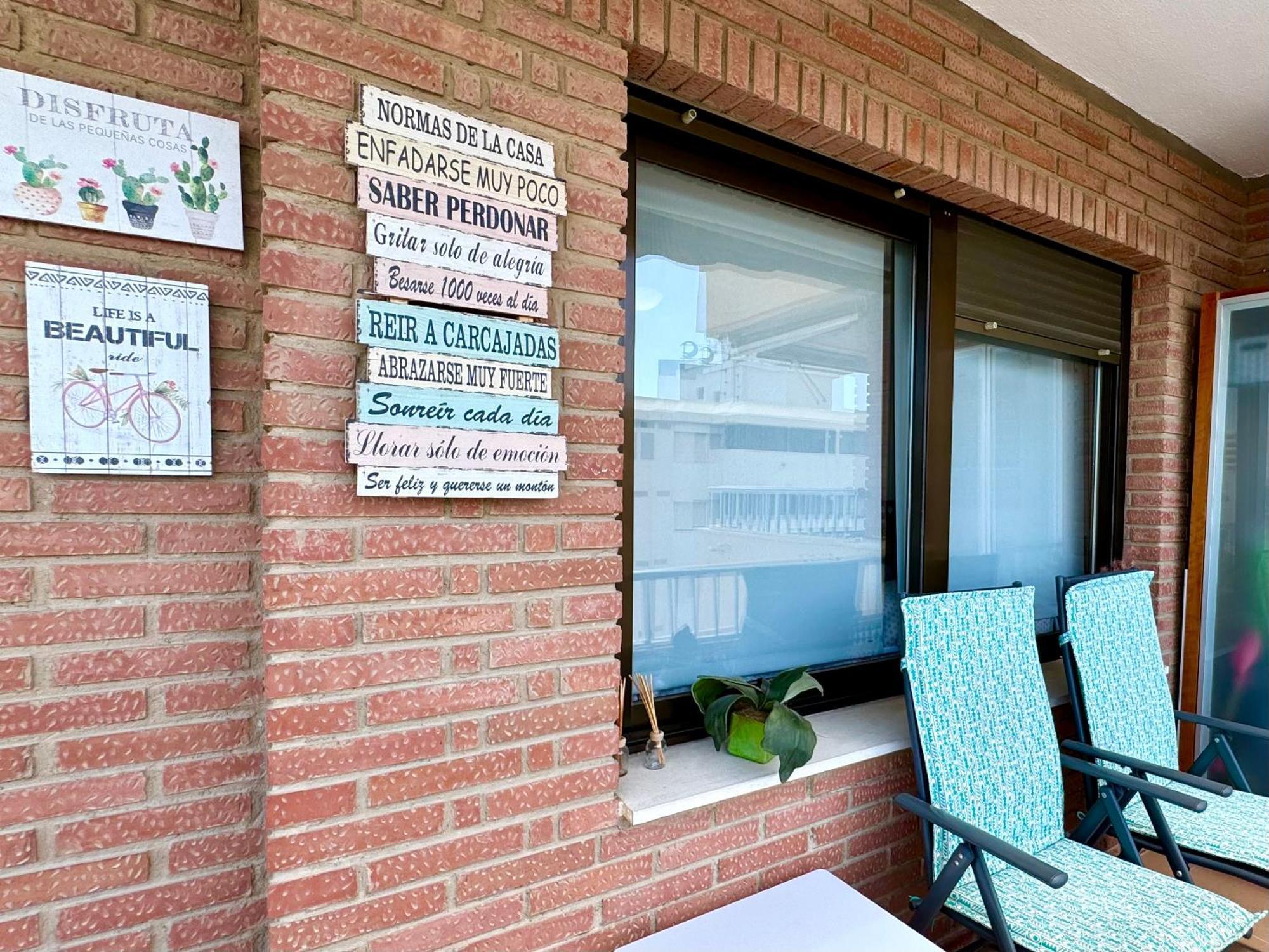 Apartmán La Carihuela A 150 Metros De La Playa Con Espectaculares Vistas Torremolinos Exteriér fotografie