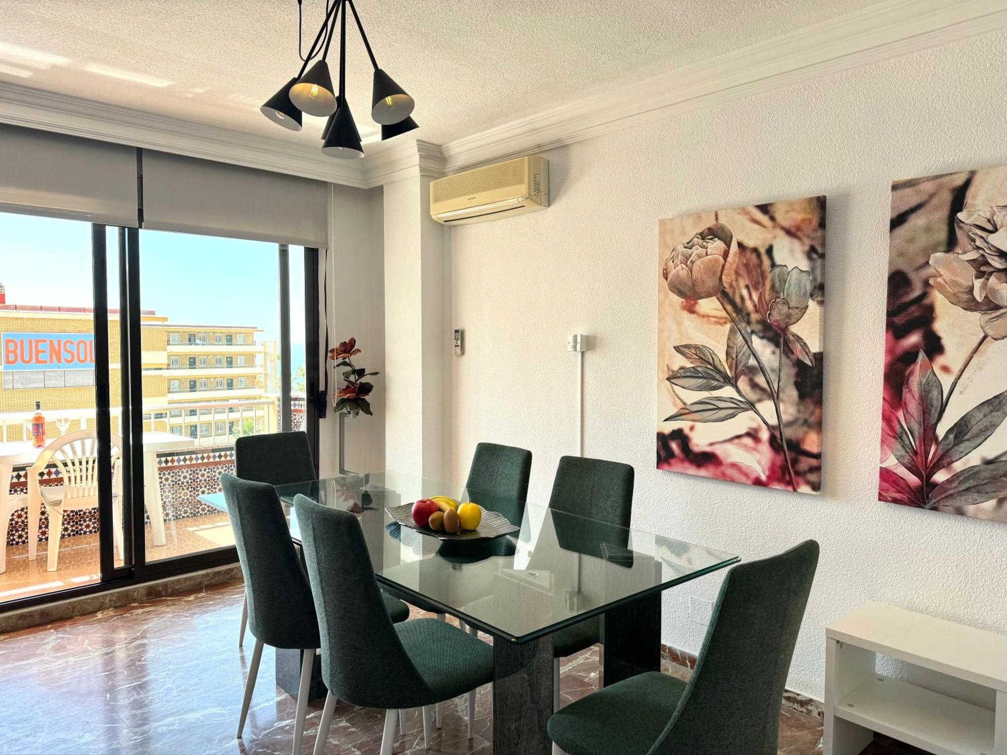 Apartmán La Carihuela A 150 Metros De La Playa Con Espectaculares Vistas Torremolinos Exteriér fotografie
