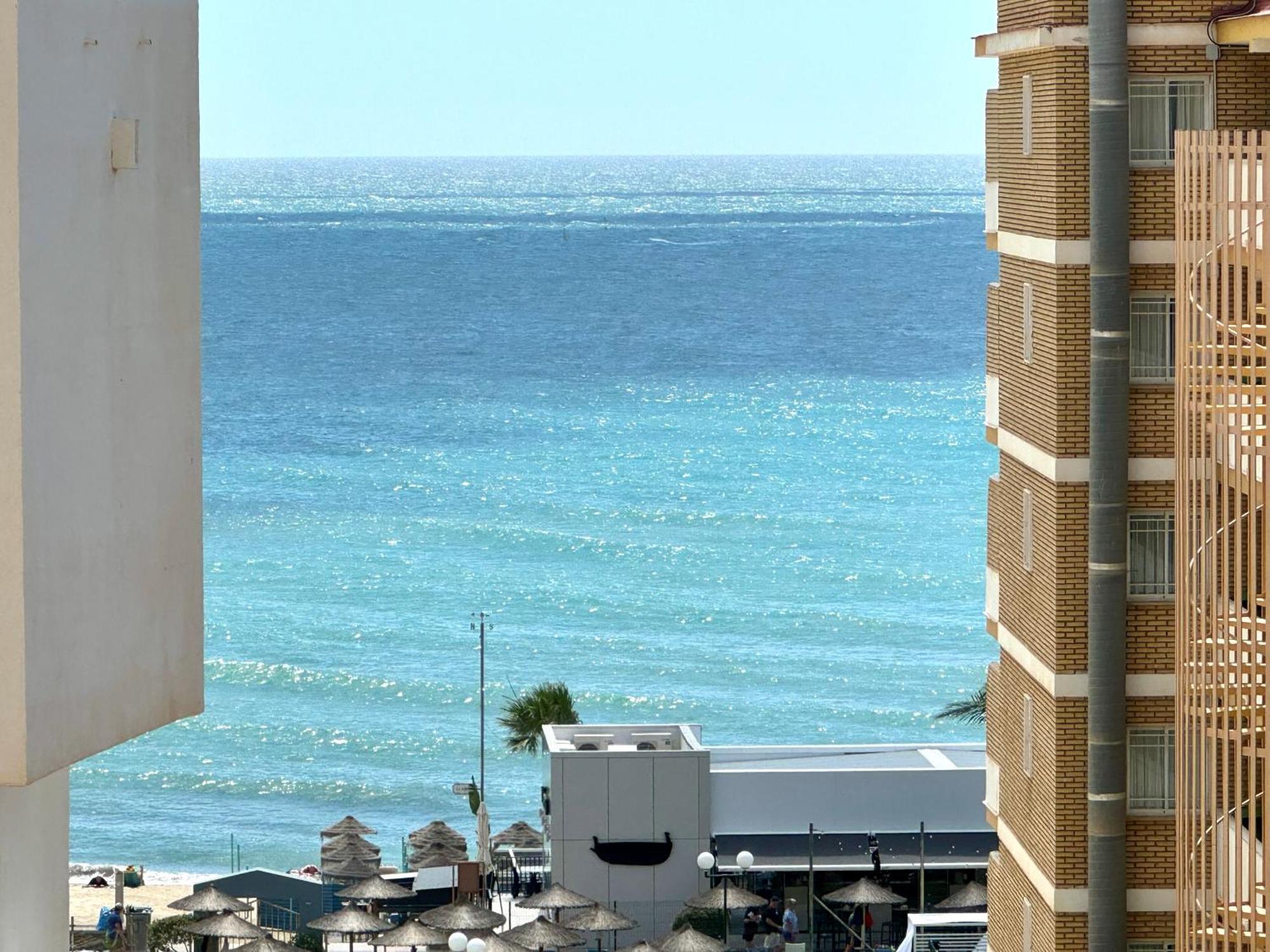 Apartmán La Carihuela A 150 Metros De La Playa Con Espectaculares Vistas Torremolinos Exteriér fotografie
